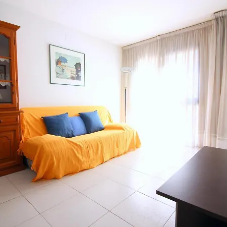 Centrico En Roses, A 20m De La Playa, Con Parking Y Terraza - Es-228-89 *