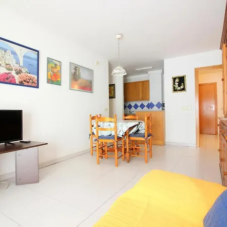 Apartment Centrico En Roses, A 20m De La Playa, Con Parking Y Terraza - Es-228-89 Roses