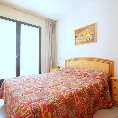 Apartment Centrico En Roses, A 20m De La Playa, Con Parking Y Terraza - Es-228-89